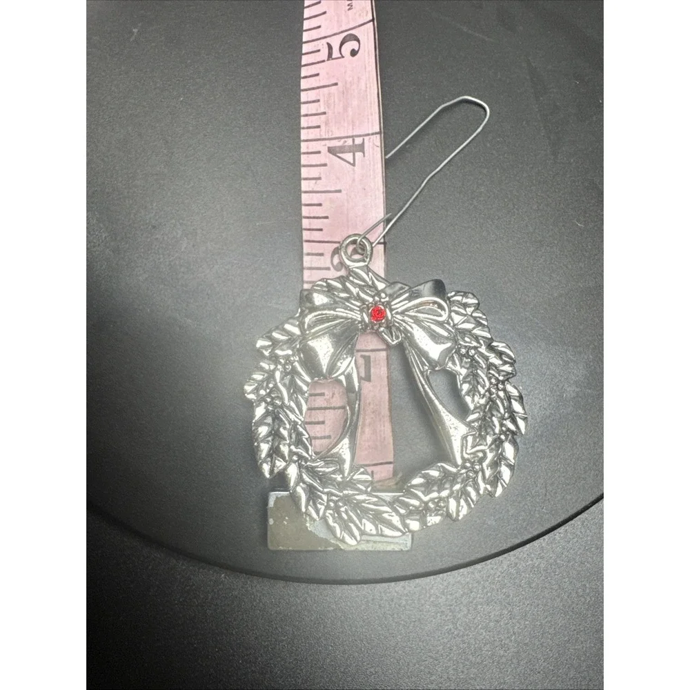 Regent Square Silver Plated WREATH‎ Christmas Tree Ornament w/ Swarovski Crystal